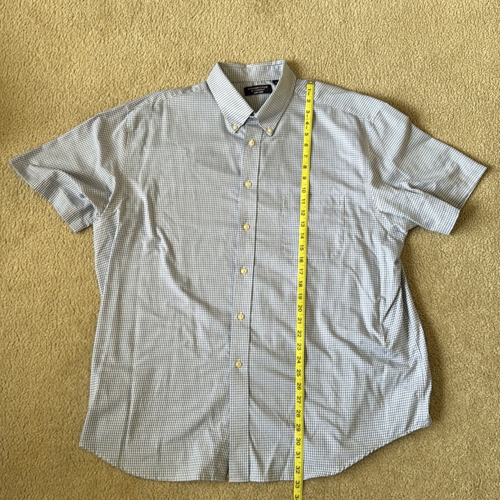 Roundtree & Yorke Short Sleeve Button Down Shirt - Picture 3 of 5